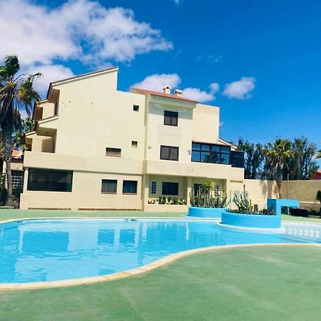 Surf & Chill Bungalow 69, Quiet Green Oasis With Community Swimmingpool Parque Holandes Exterior foto