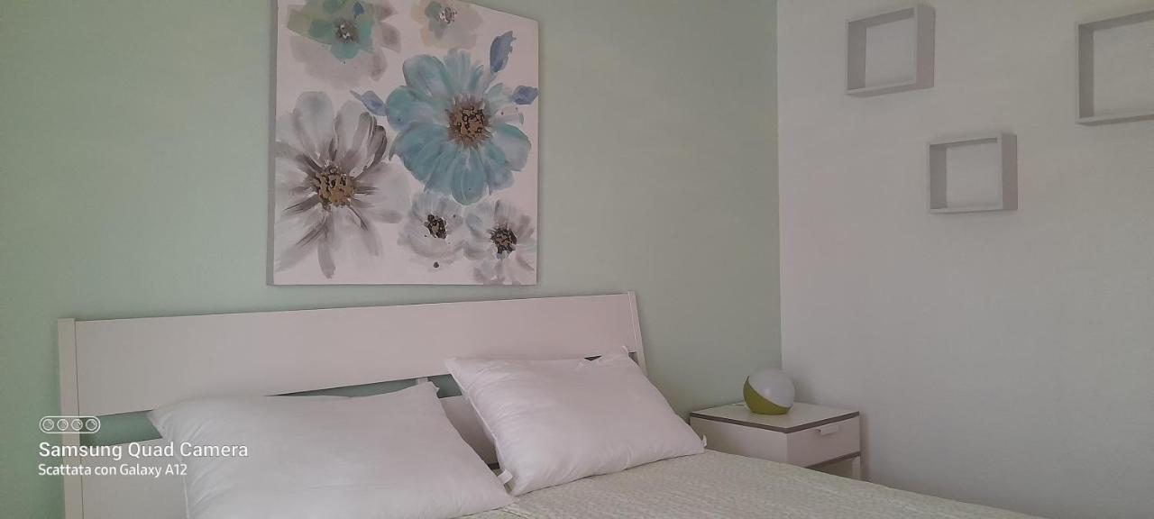 Surf & Chill Bungalow 69, Quiet Green Oasis With Community Swimmingpool Parque Holandes Exterior foto